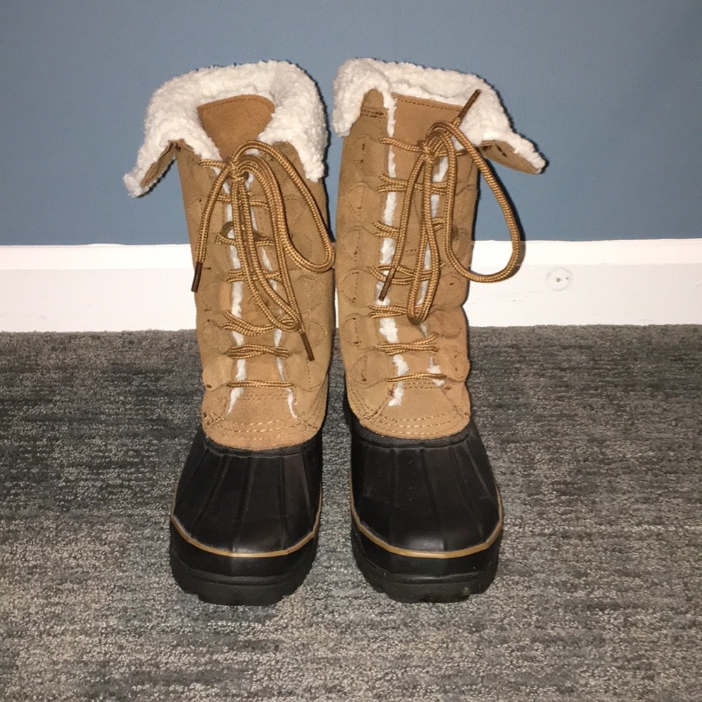 Bass Brown Suede Snow boots